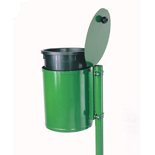 Søppelbøtte i metal med lokk