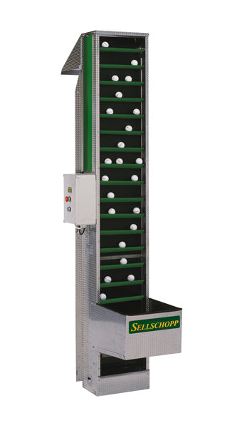 Elevator for ballautomat
