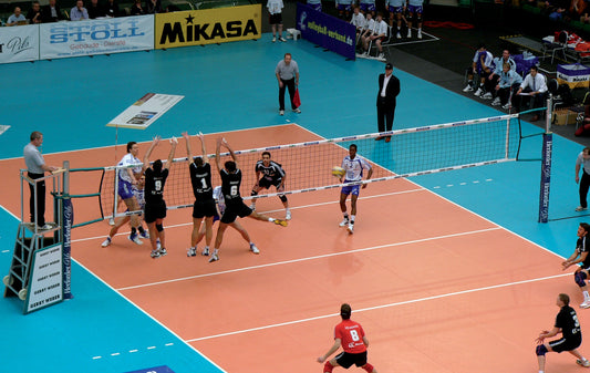 Volleyballstolper - Innendørs Konkurranse