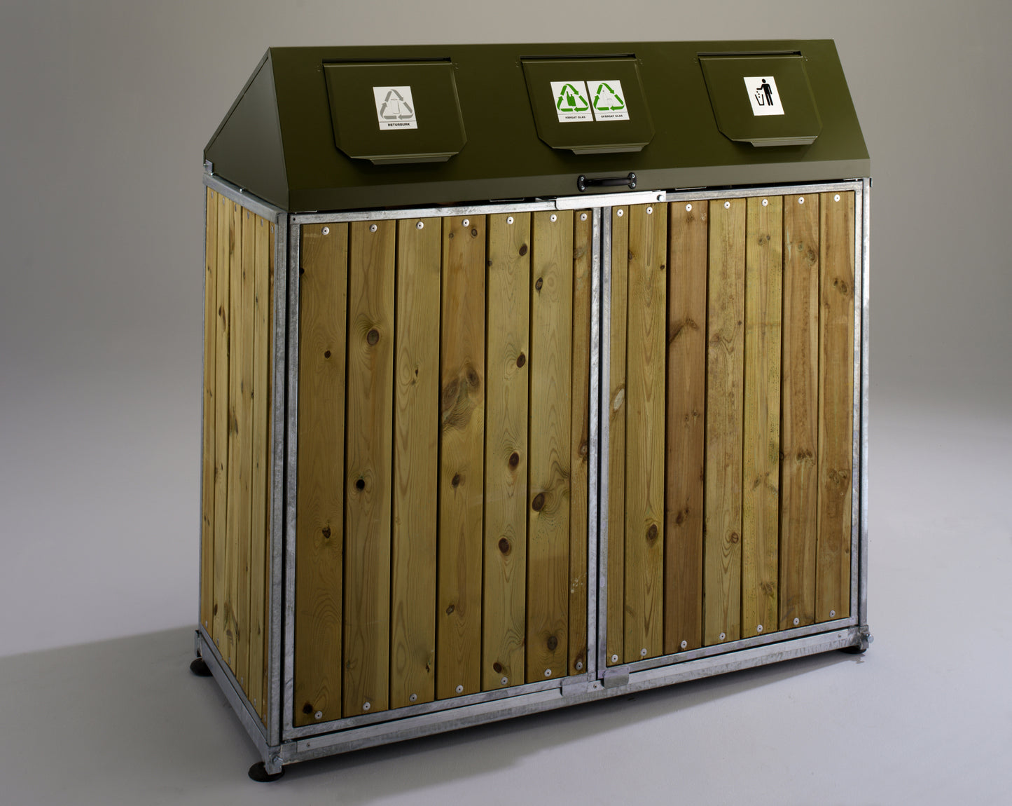 Søppelkasse med lokk 3x240 liter