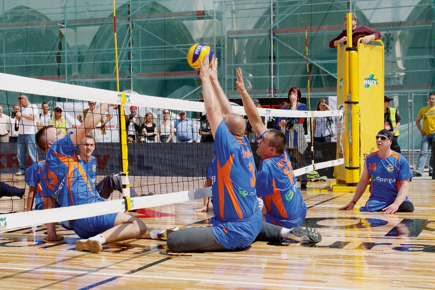 Sittevolleyball nett Konkurransenett