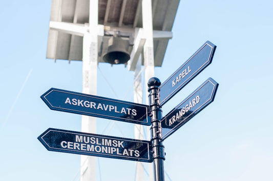 Eksklusive skilt til kirkegårder